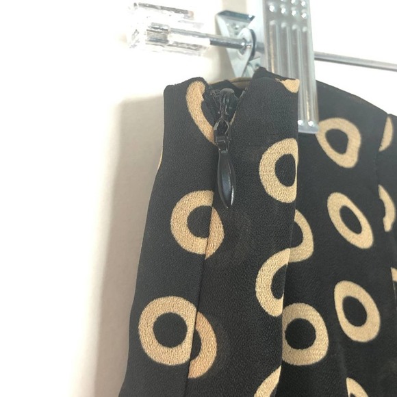 Robbie Bee Short Flared Lined Skirt Size 6 - Picture 5 of 8